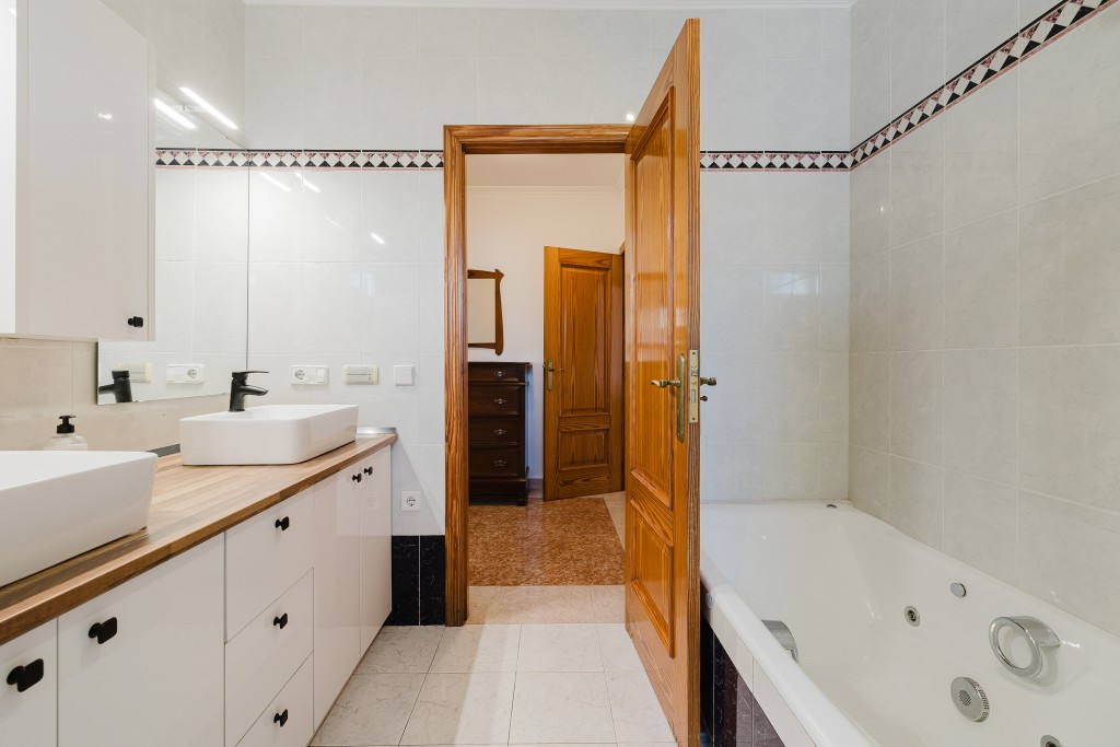 xlarge_CBNAAP1967_53695_V0_7B3C