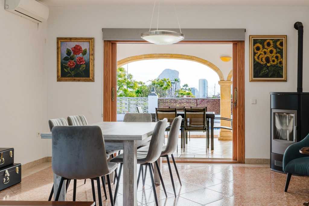 xlarge_CBNAAP1967_53705_V0_D7DD