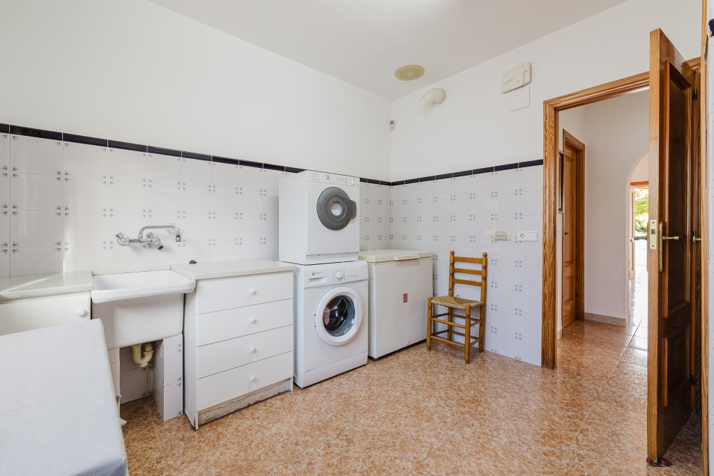 xlarge_CBNAAP1967_53709_V0_1D56