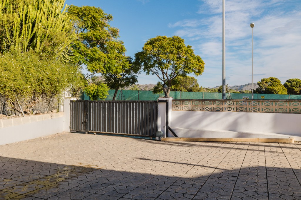 xlarge_CBNAAP1967_53733_V0_A1CA