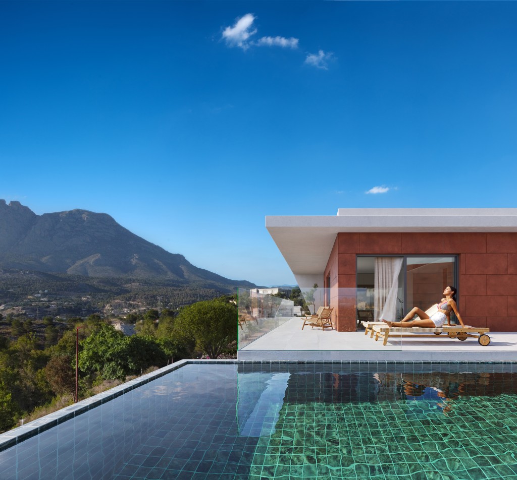 xlarge_CBNAAP1983_53910_V0_3C31