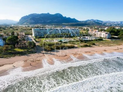 Ático de lujo en primera línea de playa paraíso de Dénia