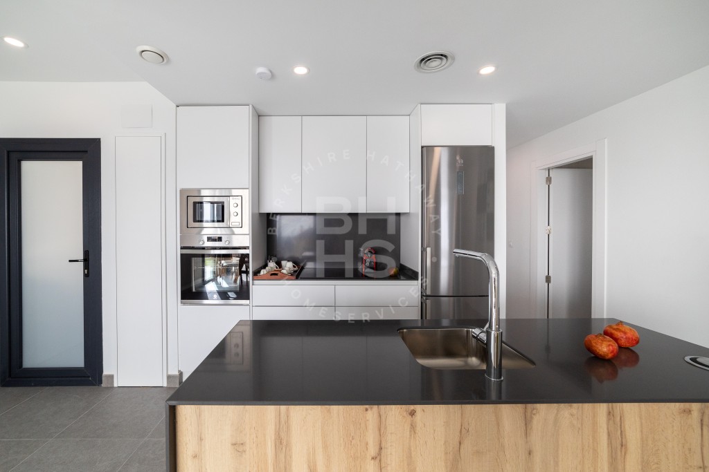 xlarge_CBNAAP1995_54181_V0_D5D1