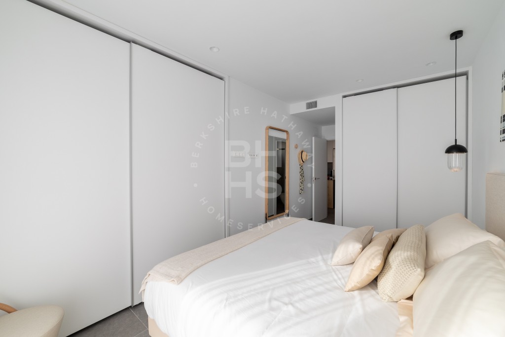 xlarge_CBNAAP1995_54188_V0_A82F