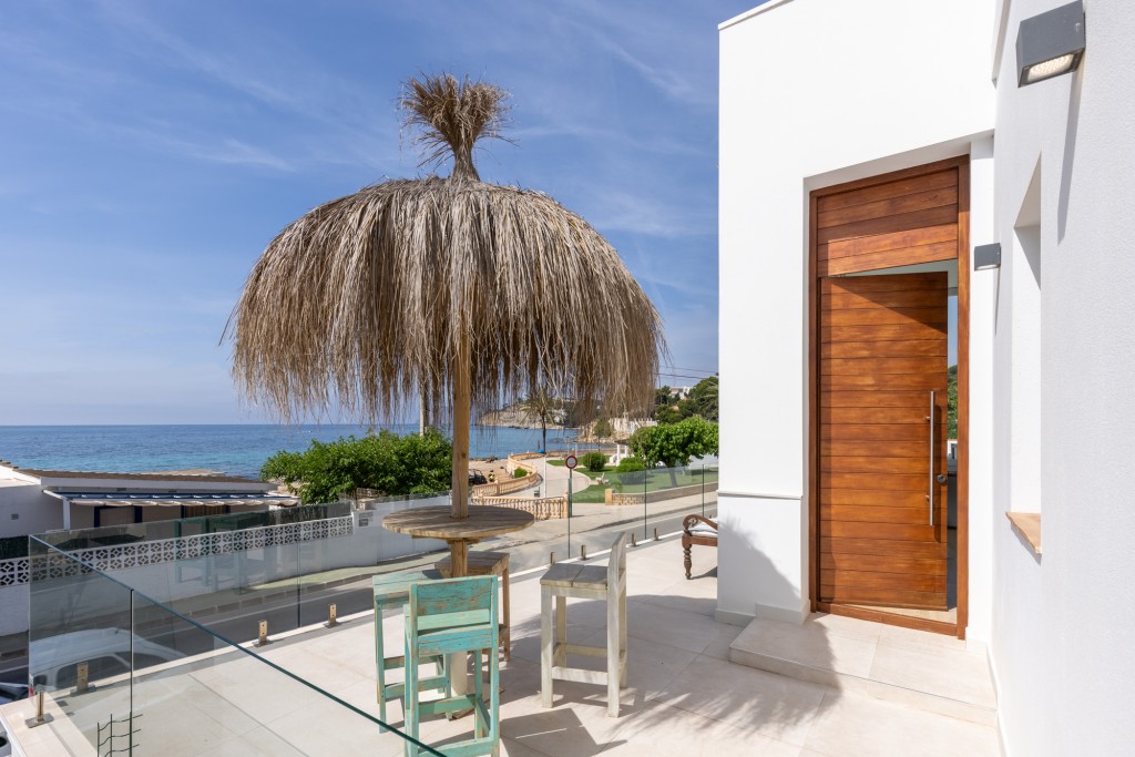 xlarge_CBNAAP2003_54392_V0_322B