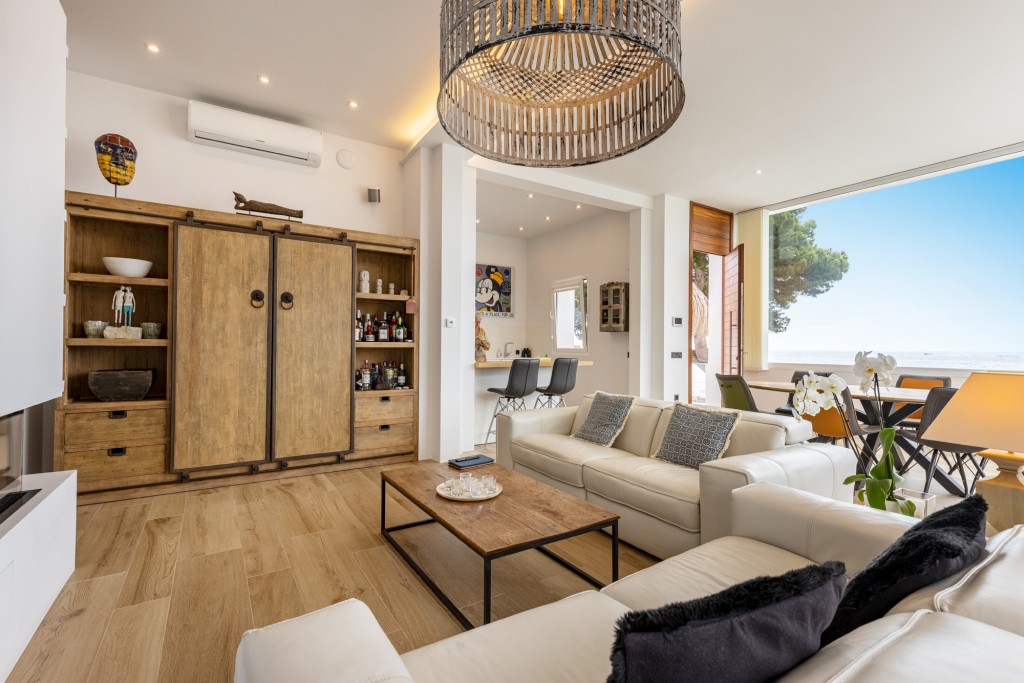 xlarge_CBNAAP2003_54396_V0_2A80