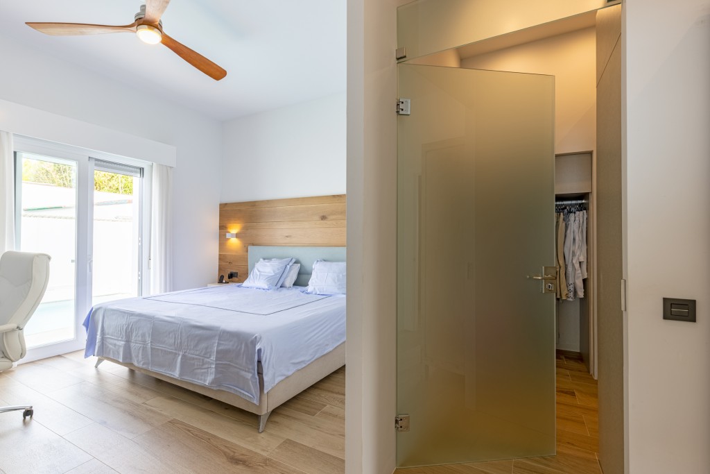 xlarge_CBNAAP2003_54413_V0_8C2E