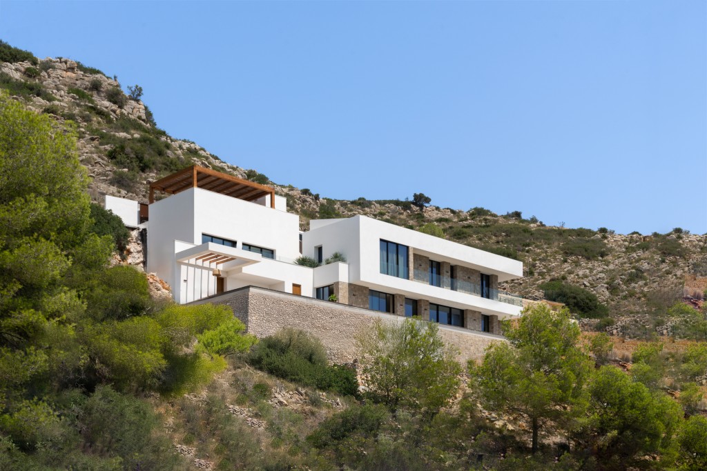 xlarge_CBNAAP2016_55043_V0_8991