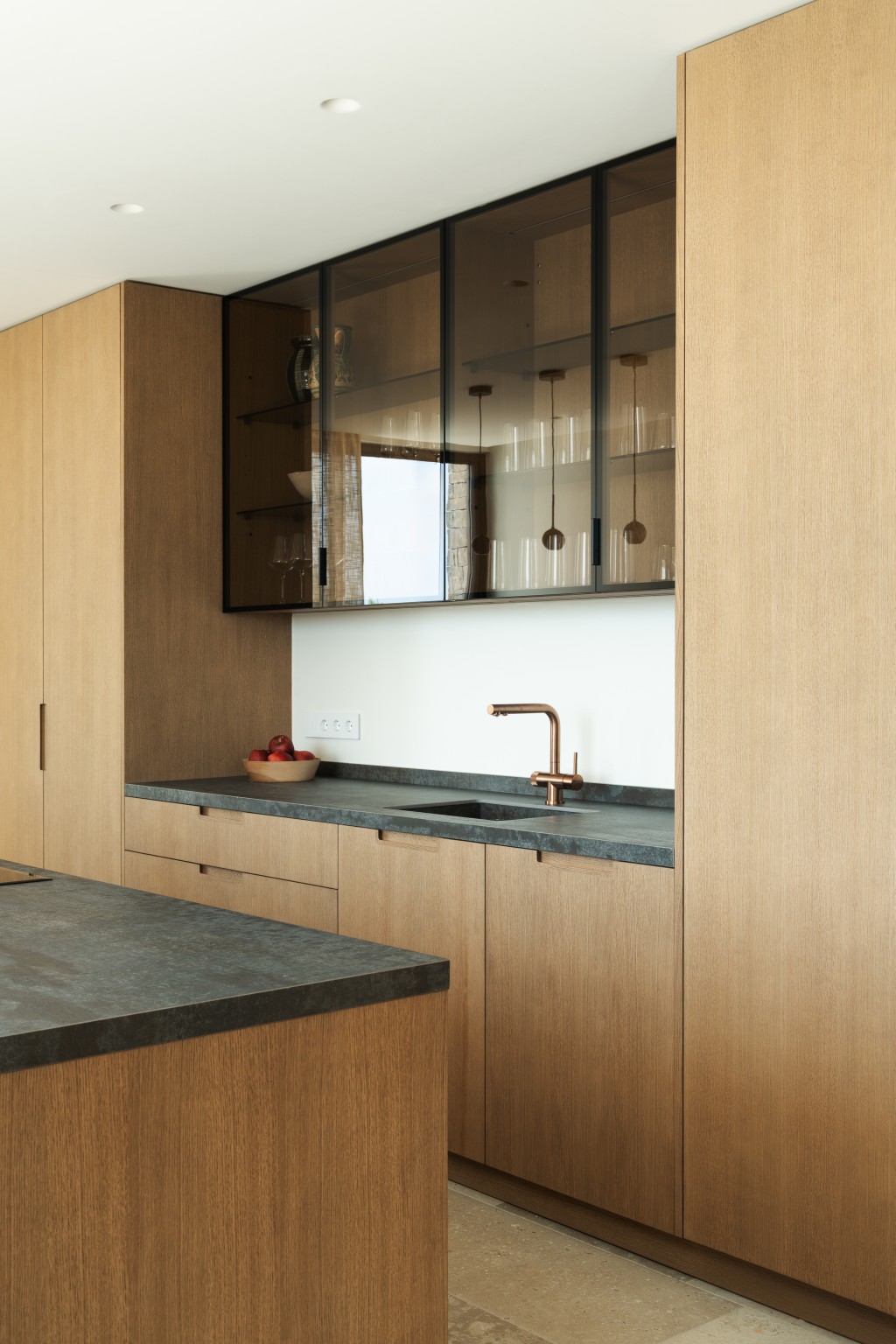 xlarge_CBNAAP2016_55047_V0_B7EA