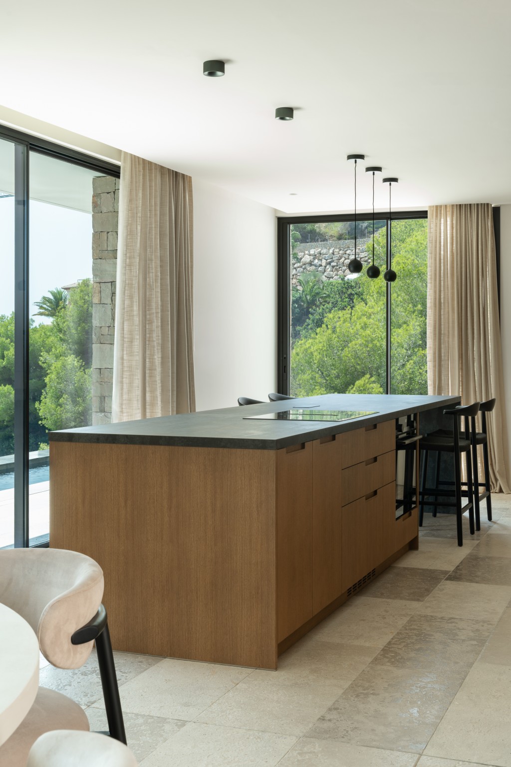 xlarge_CBNAAP2016_55048_V0_D11C