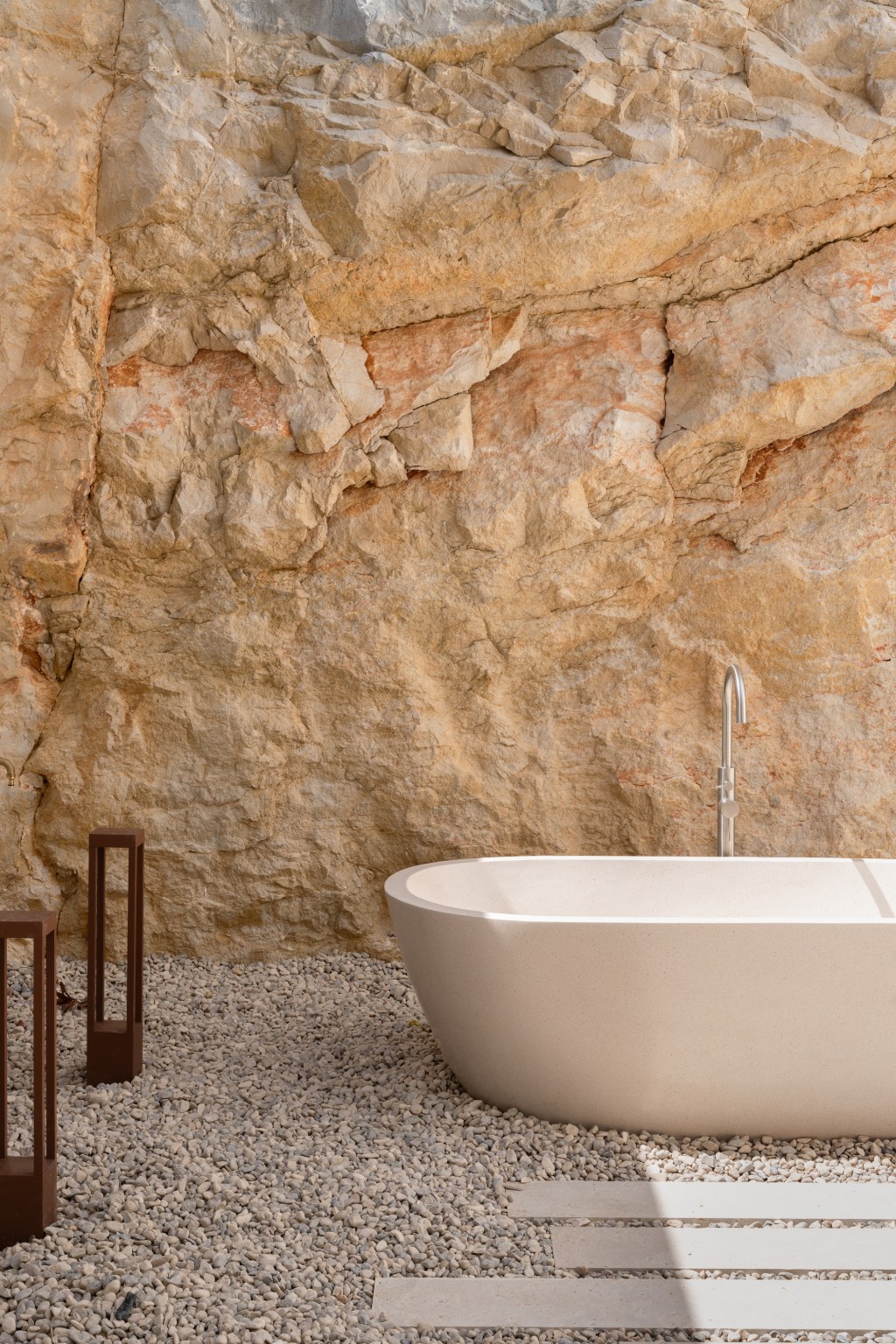 xlarge_CBNAAP2016_55060_V0_F5DA