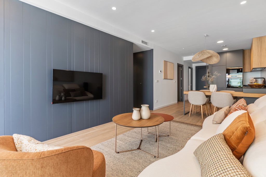 xlarge_CBNAAP2020_54848_V0_B518