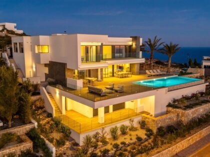 Excepcional villa de lujo con vistas panorámicas al mar