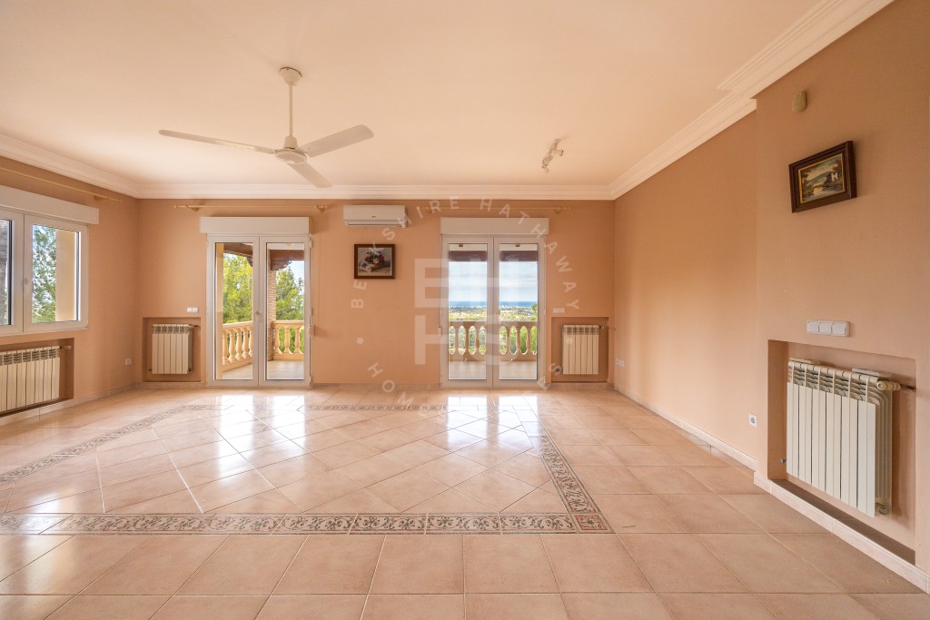 xlarge_CBNAAP1166_25902_V0_0897