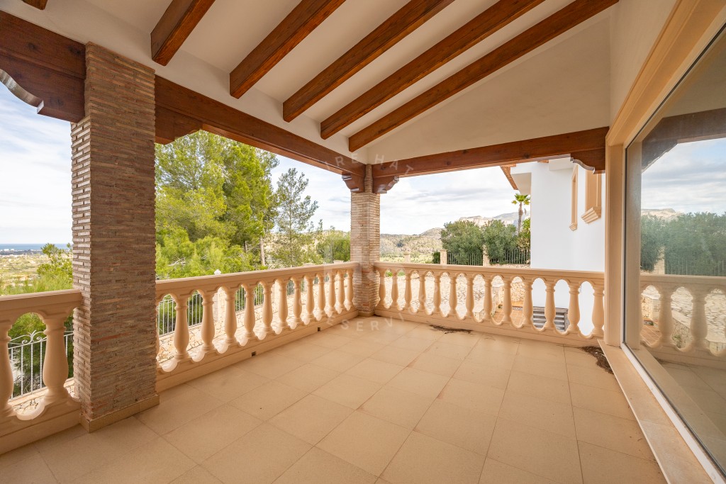 xlarge_CBNAAP1166_25925_V0_1A19