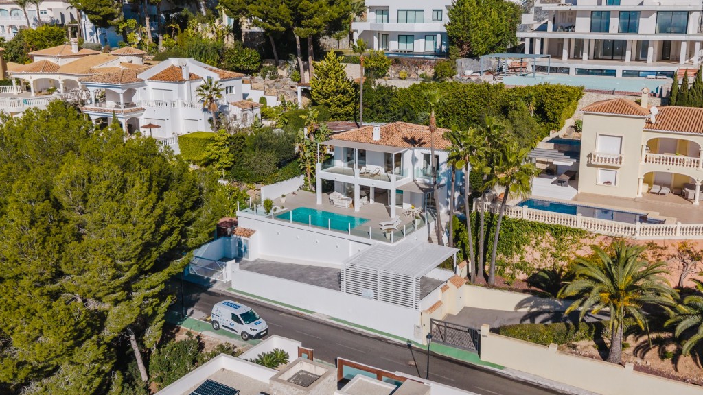 xlarge_CBNAAP1192_56894_V0_2A94