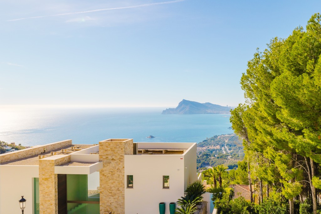 xlarge_CBNAAP1192_56921_V0_ADBD