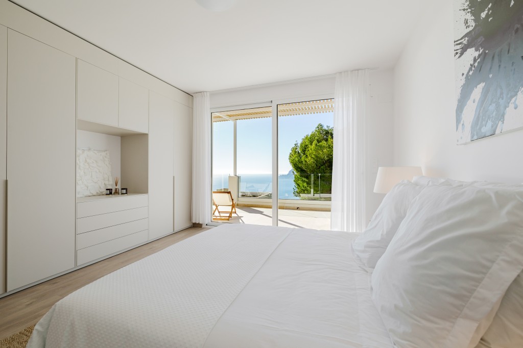 xlarge_CBNAAP1192_56924_V0_295F