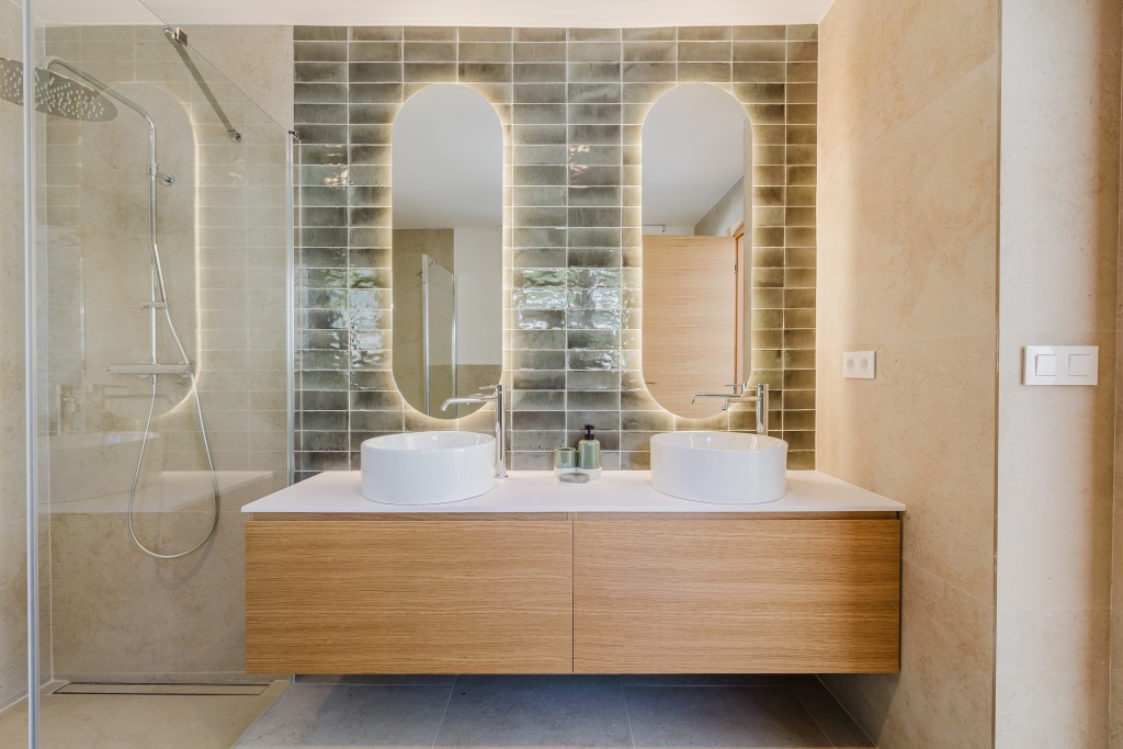 xlarge_CBNAAP1192_56929_V0_7ABF