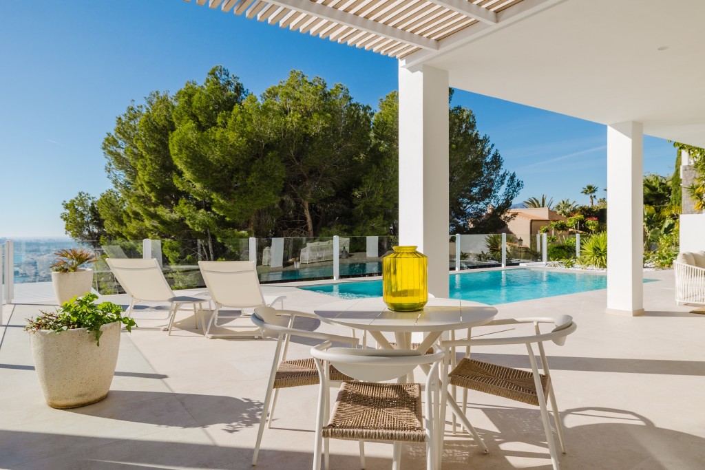 xlarge_CBNAAP1192_56934_V0_152F