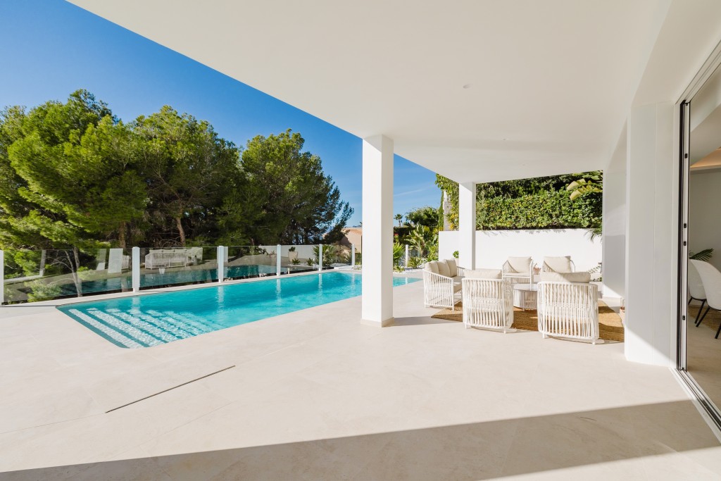 xlarge_CBNAAP1192_56935_V0_B365