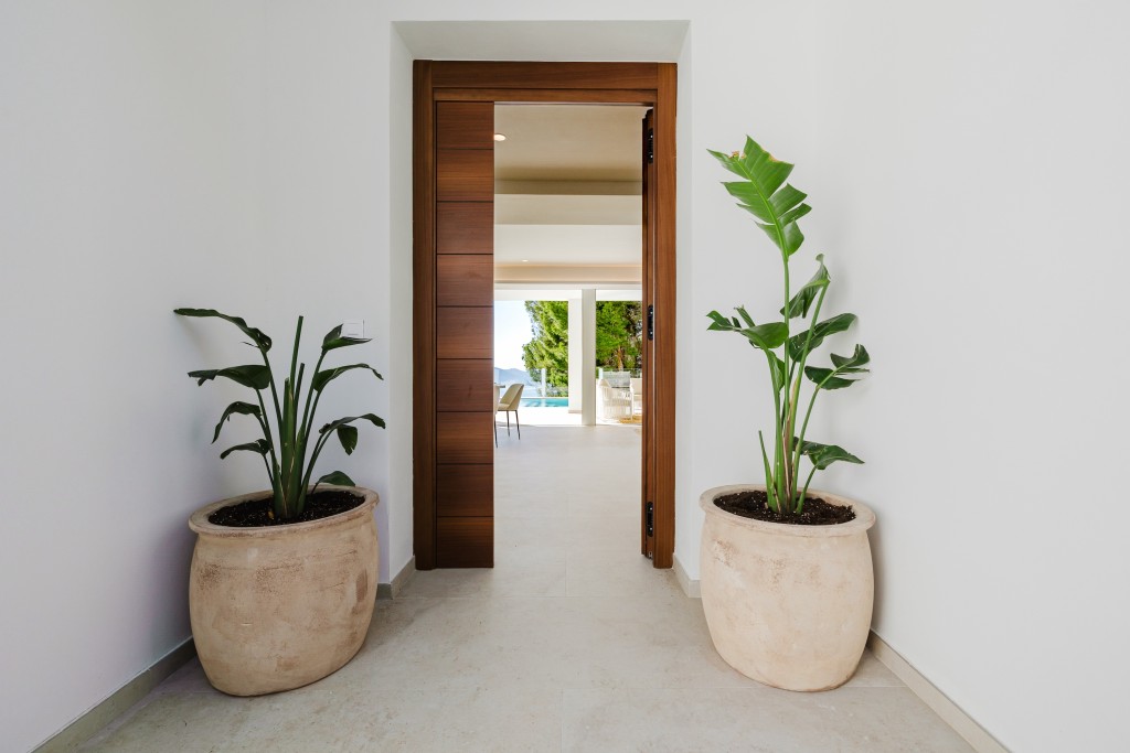 xlarge_CBNAAP1192_56944_V0_E87F