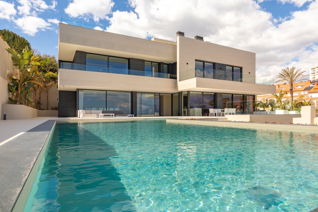 Villa de lujo en Playa San Juan-Cabo de las Huertas-Alicante