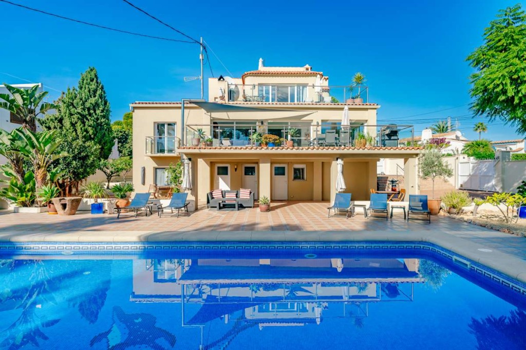 xlarge_CBNAAP2107_57962_V0_91EA