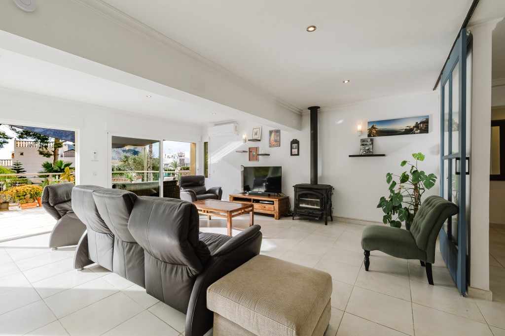 xlarge_CBNAAP2107_59421_V0_9282