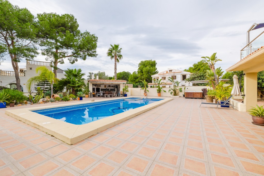 xlarge_CBNAAP2107_59462_V0_5FE5