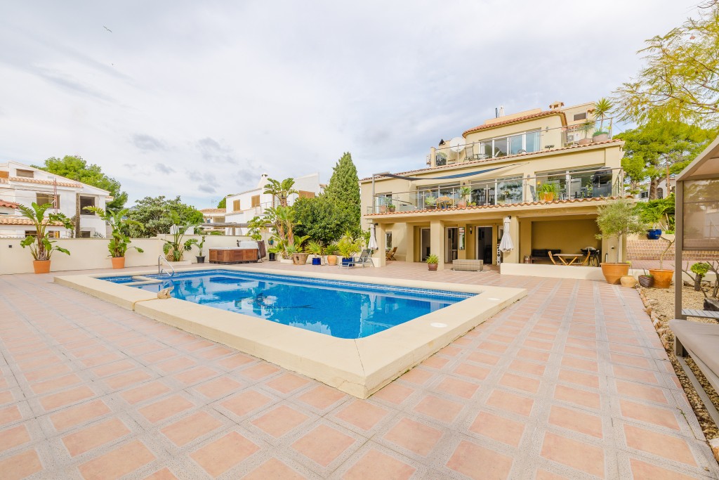 xlarge_CBNAAP2107_59463_V0_3F0B