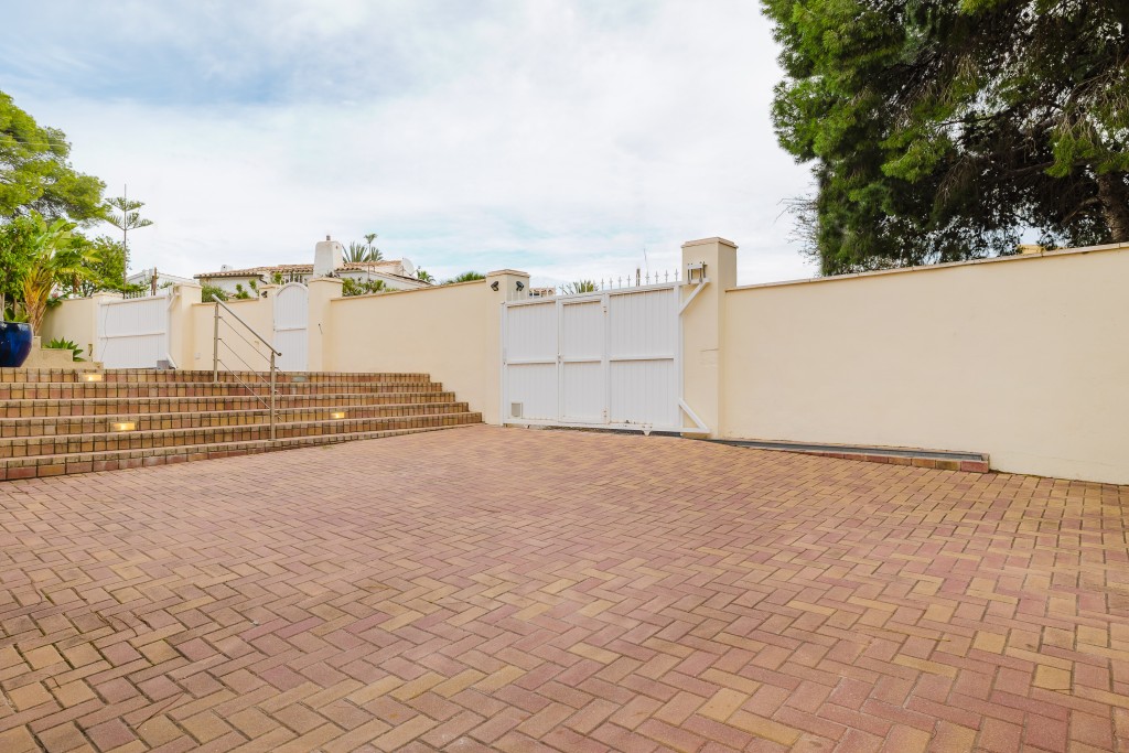 xlarge_CBNAAP2107_59471_V0_8C4B