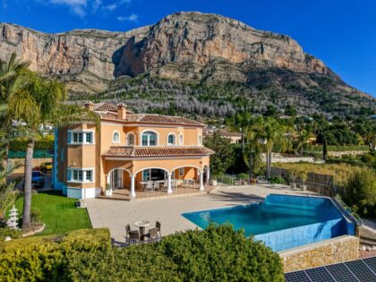 Villa en venta en Jávea