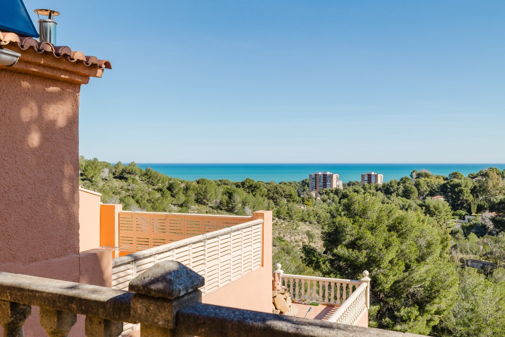 xlarge_CBNAAP2145_59762_V0_6728