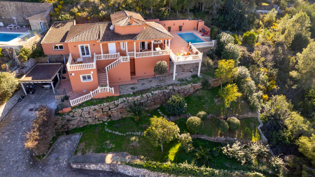 xlarge_CBNAAP2148_59876_V0_D73E