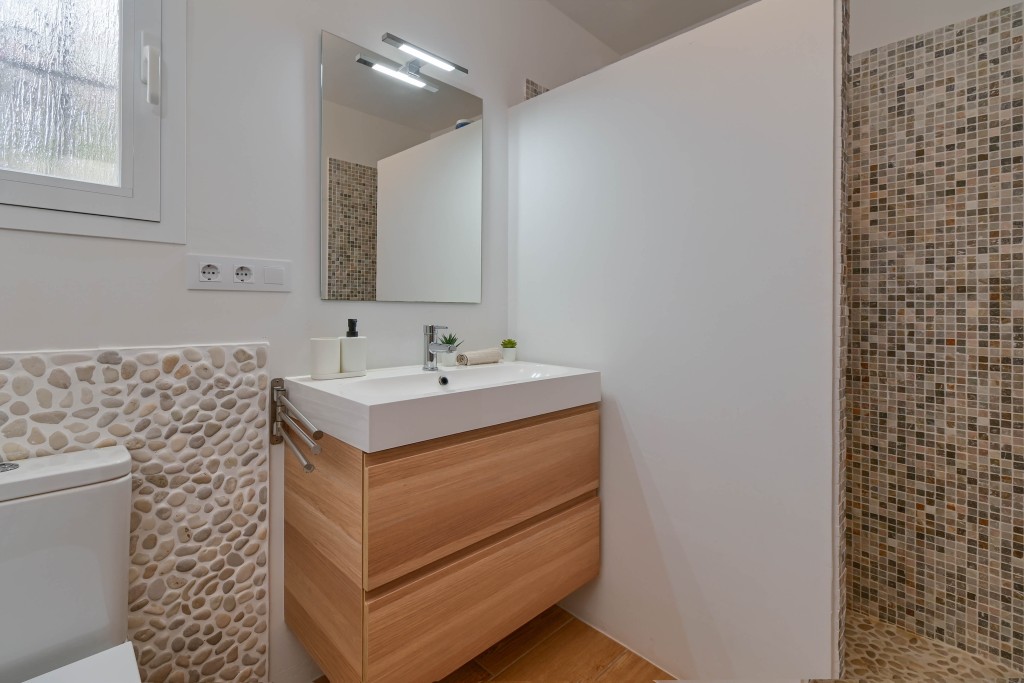 xlarge_CBNAAP2154_59791_V0_3594