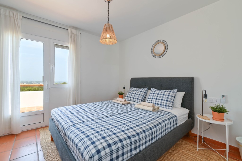 xlarge_CBNAAP2154_59793_V0_48C8