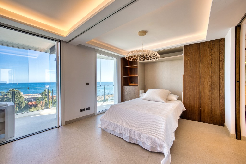 xlarge_CBNAAP2161_59828_V0_108F