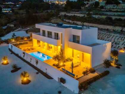 Villa de lujo con privacidad absoluta en Benitachell